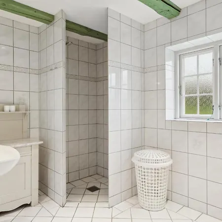 Stunning In With Wifi Appartement Fåborg