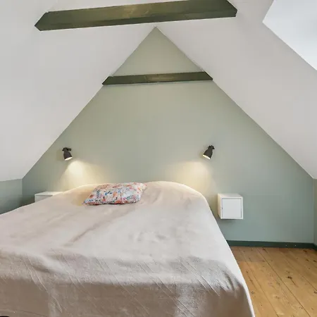 2 Bedroom Awesome In